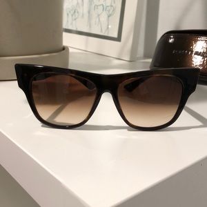 ✨  Brown DITA sunglasses  💫